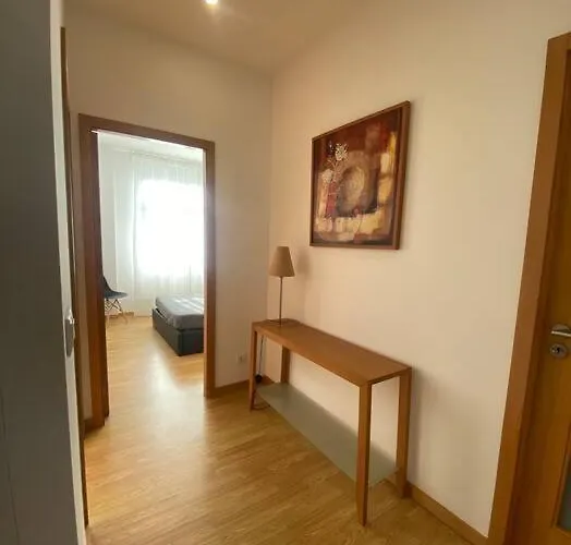 Em Apartamento Braga